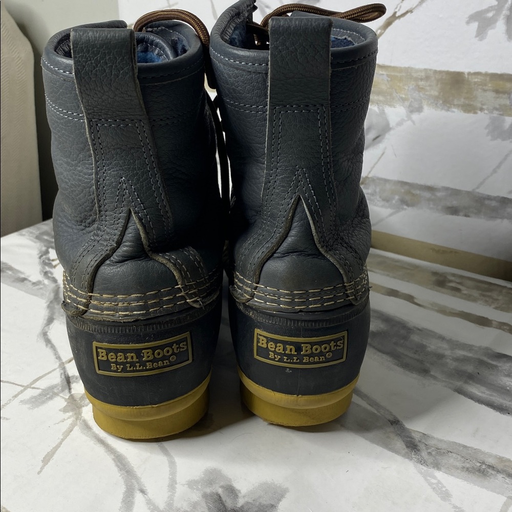 LL Bean Flannel Lined Bean Boots - Picture 4 of 7